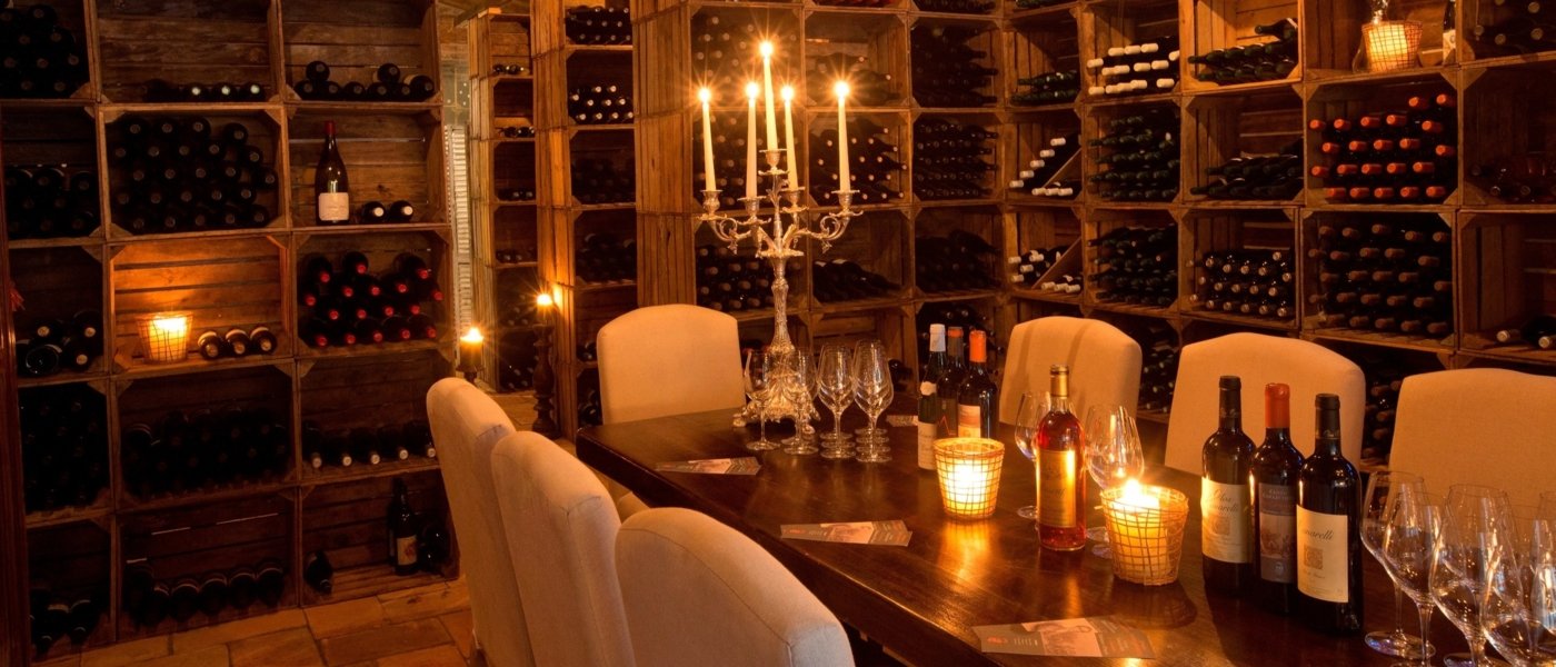 wine tasting at La Table de la Ferme